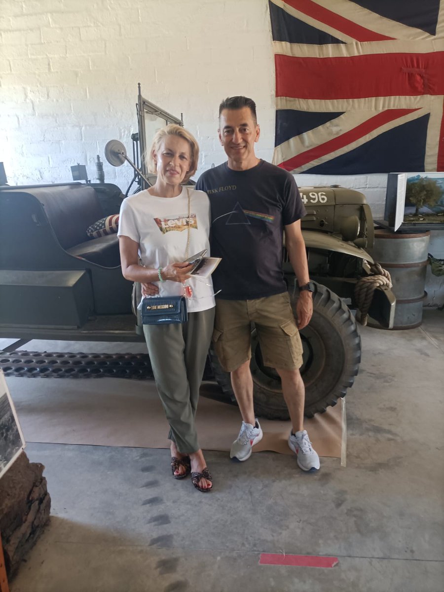 thefactory1944's tweet photo. Ieri abbiamo avuto la visita del figlio di un soldato dei Duke of Wellington Robert Hanson, morto il 4 aprile 1944 durante la battaglia di Aprilia e di una coppia dal Portogallo. #thefactory1944 #battagliadiaprilia  #WWII #ww2   #museiitaliani #ww2history #secondaguerramondiale https://t.co/zKvr0UC0MS