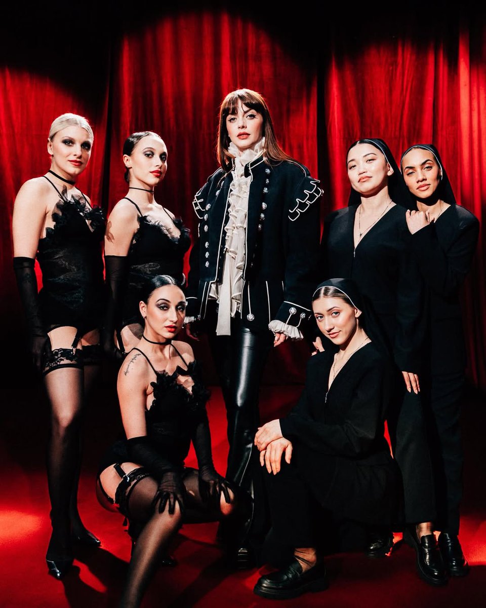 AnnalisasDaily's tweet photo. ‘CANZONE ESTIVA’ sale alla #74 (+20) nella classifica giornaliera di #Spotify, con 83.591 ascolti

@NaliOfficial

#Annalisa #News https://t.co/y5WDmJl7FO