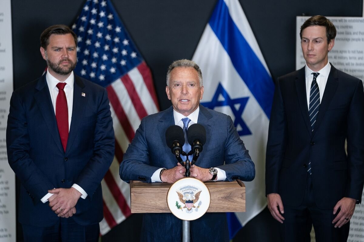 UnityNewsNet's tweet photo. Can someone explain to us why the US negotiating team on Iran is the Vice-President and two unelected jewish Real Estate Brokers?

Look we know why but still. https://t.co/mZUSCE1cx4