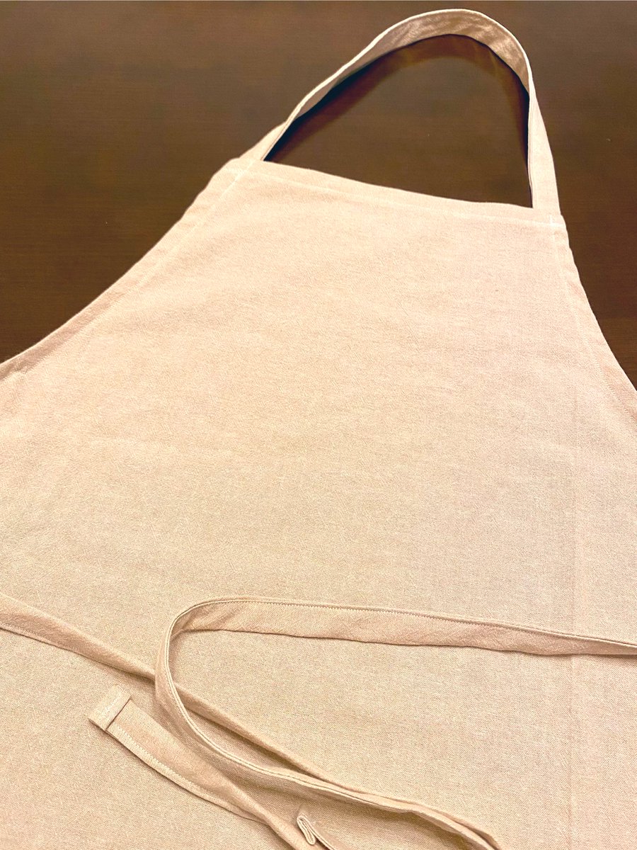 mocaleather's tweet photo. 最近、ミシンで作るのが楽しくて、エプロンやバック作ってる。
ちゃんと裏地もつけてます😊 https://t.co/0sBJbgxaGc