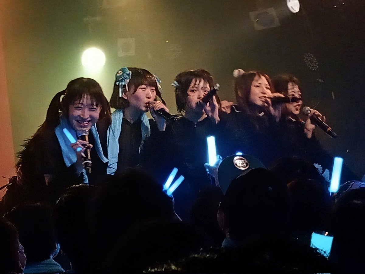 haplight's tweet photo. 『東雲こずゑ生誕祭2026 COSMICDROME』/新宿MARZ
夜の部：ベルハーのライブはモッシュリフトサーフで狂乱のフロア〜5人体制になって、嘗ての熱狂を感じさせるライブで凄かった〜⚡⚡⚡　 #ベルハー https://t.co/G5sdNTezCX