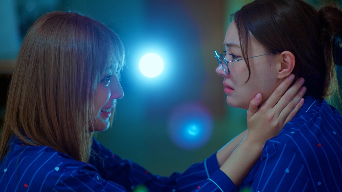 janhaefanpage's tweet photo. มันเป็นแผนของลัลล์ไง ไวน์จะได้อยู่กับลัลล์ตลอดไป😭

EWB EIGHTH EP
#EnemiesWithBenefitsEP8 https://t.co/g6ZKXFcdET