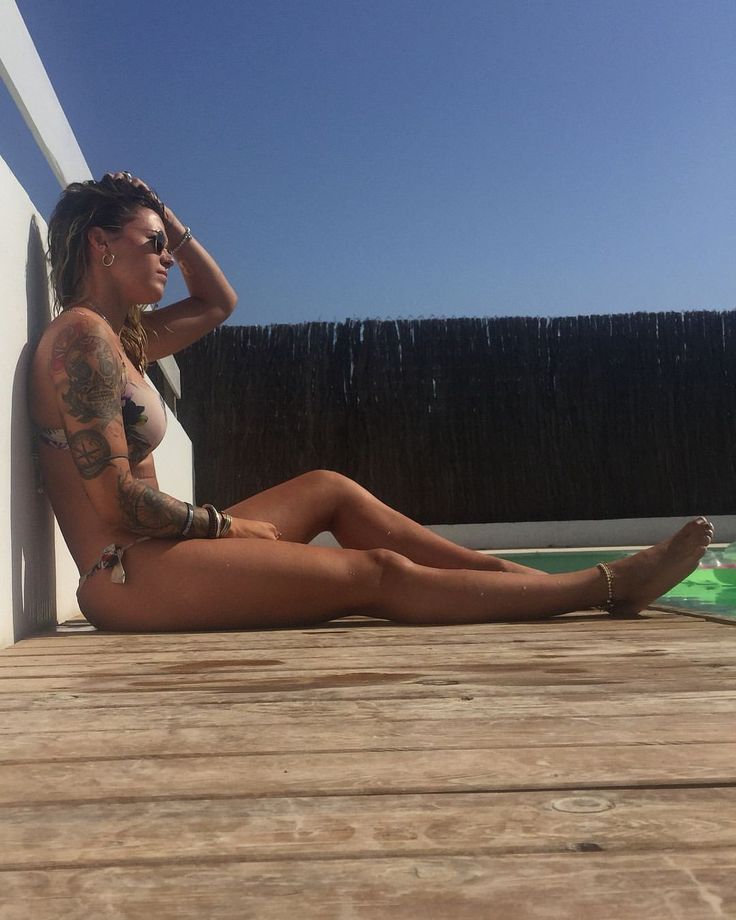 mapiileon_'s tweet photo. Summer 🌞
Im looking for bf/gf or anything casual
#fk #fakeland #roleplay #mapileon #marialeon #lesbian #bisexual https://t.co/mMrpsVaae9