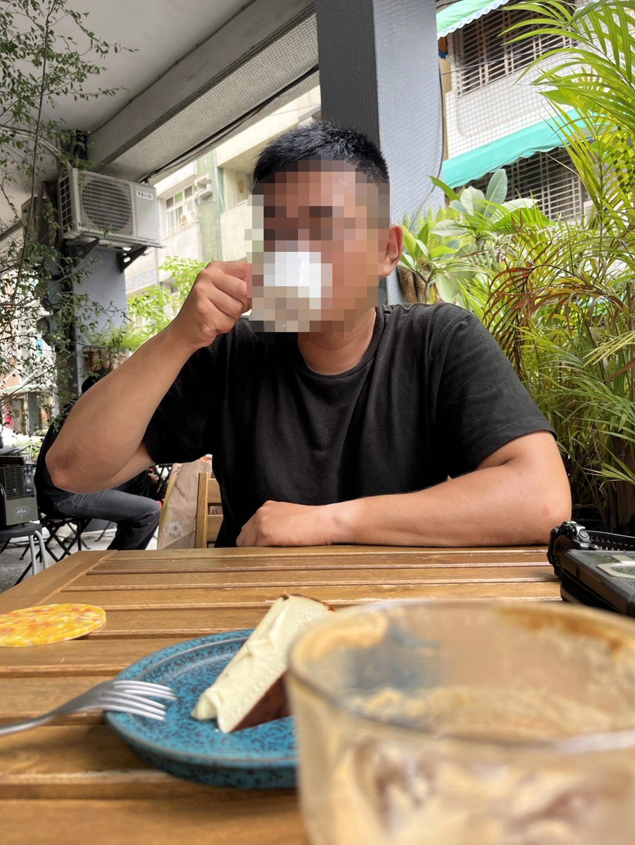 970EasonlinXXX's tweet photo. 前陣子真的是下到發霉。
推上的人來來去去，我想篩選交友也是我的基本權利吧？
不用特別私訊講一堆，每天看滿溢而出的負能量其實蠻壓迫精神的
持續投入被動、持續練習讓自己肉體強大、發展可伸縮的精神才是最重要的👌 https://t.co/GyTyOfMGWg