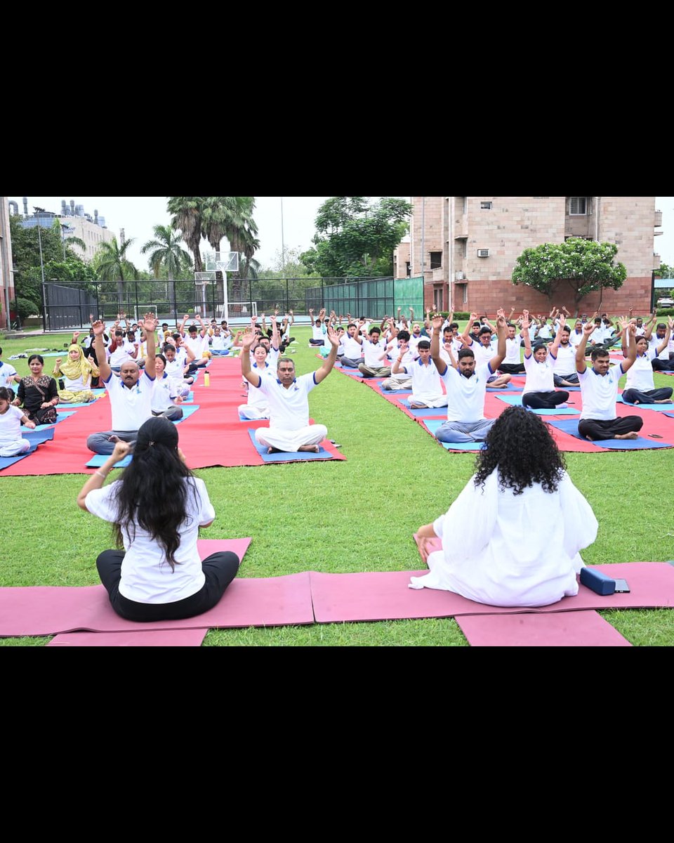 NSSTA_Official's tweet photo. National Statistical Systems Training Academy (NSSTA), in collaboration with Indian Institute of Yoga and Management (IIYM) Sonipat, celebrated International Day of Yoga at NSSTA campus (7:25–9 AM) with 100 officers, staff, trainees from DES &amp; UT Ladakh, and families. https://t.co/8dN1AlKAOO
