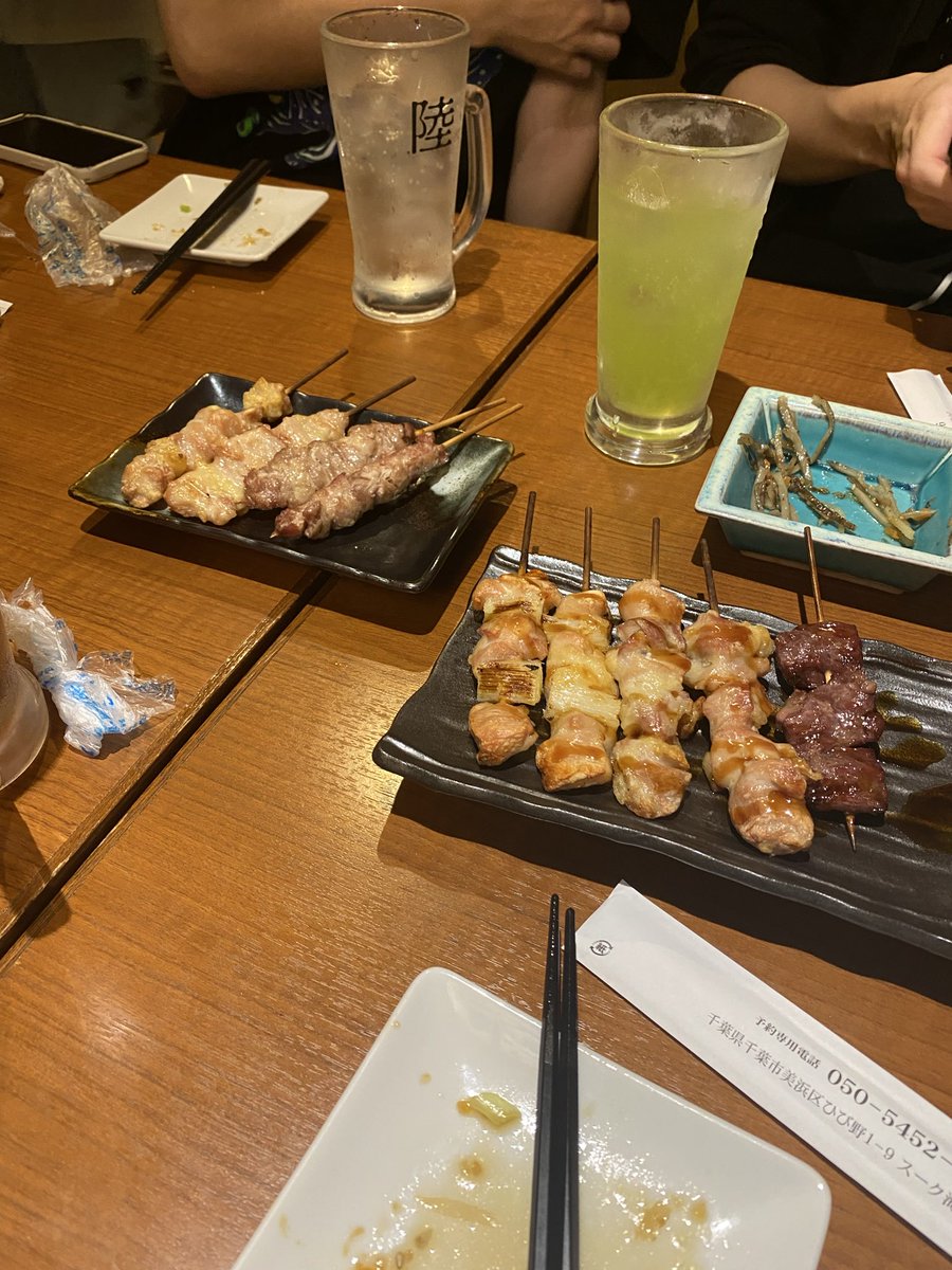 sv_calc's tweet photo. 昨日メンにモカ加えて焼き鳥飲み
これにてシャドバフェス離脱、おつ https://t.co/2W2e3lTVCH