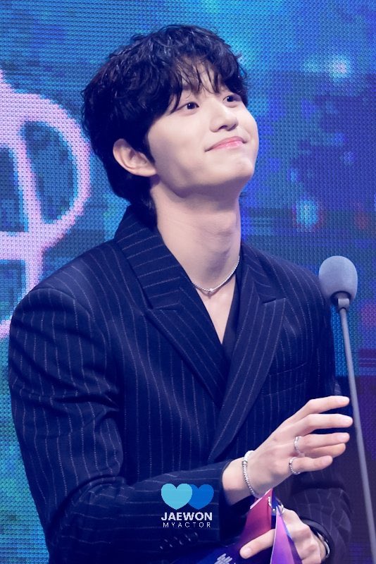 happpy209's tweet photo. 완전 아가다🩵 https://t.co/hEIdeOsE5t