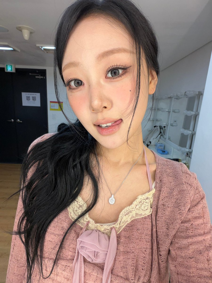 Yves Support tweet media
