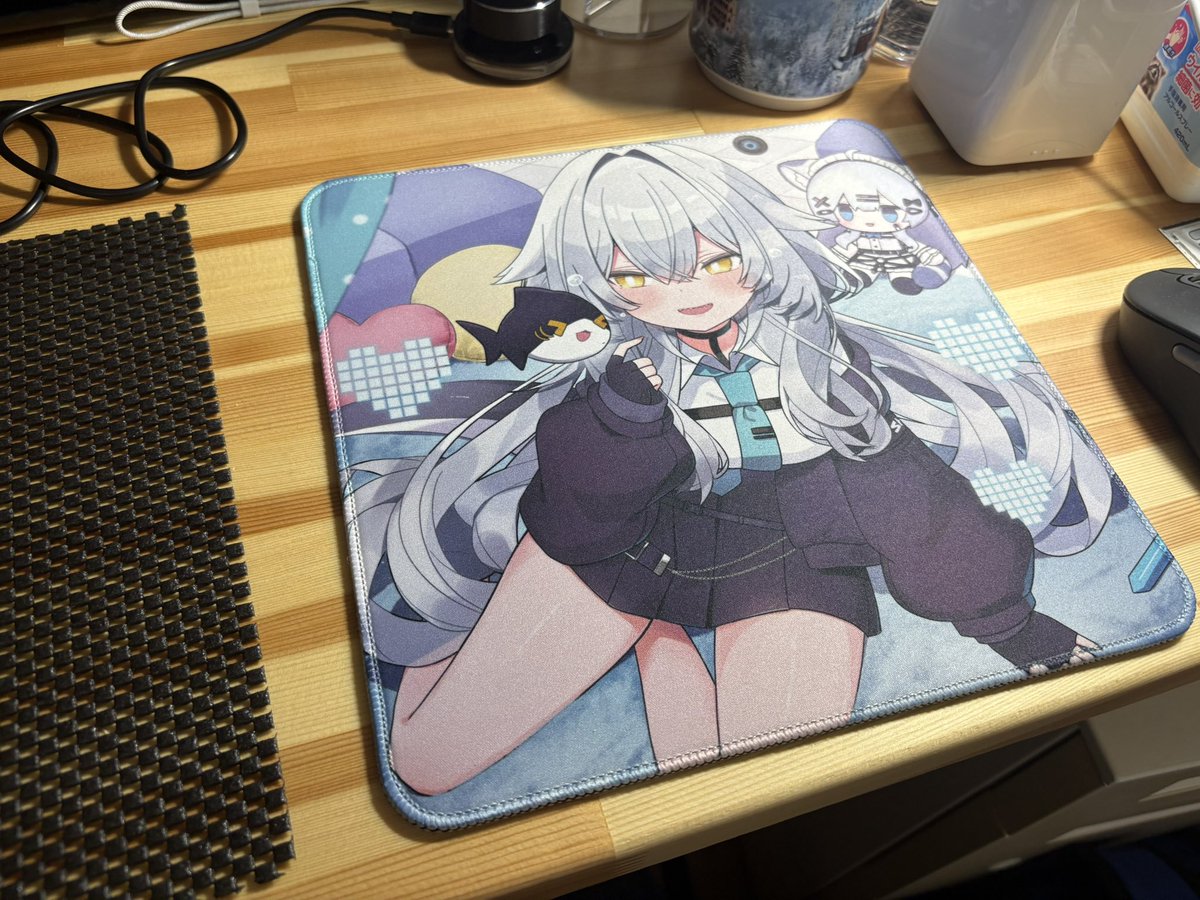 Chimuさんの所の ルルネのマウスパッド🦈が届きました‼️ ちょうど良い