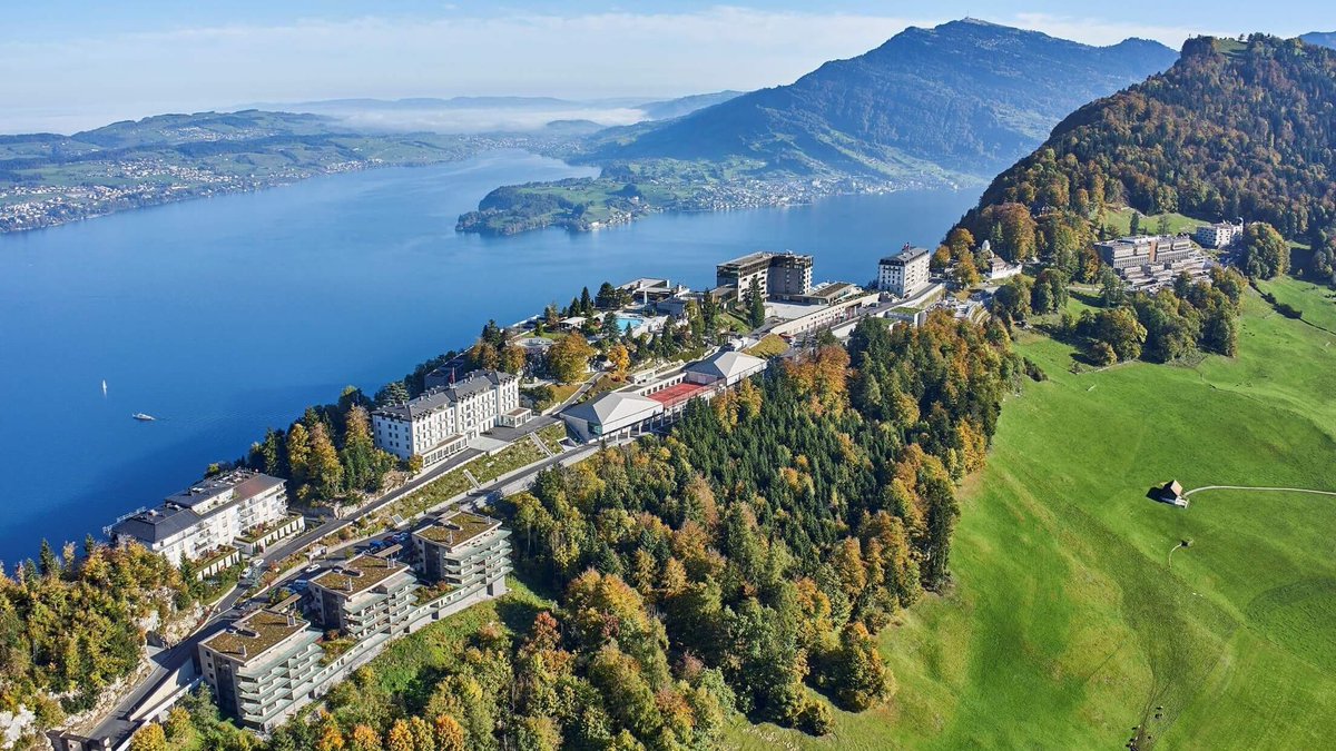 TxtdariHI's tweet photo. Semuanya stakeholder udah tiba di Bürgenstock, Swiss

Negosiasi ulang siap dimulai antara AS dan Iran.

Mediator Pakistan dan Qatar. https://t.co/67gJgbXEic