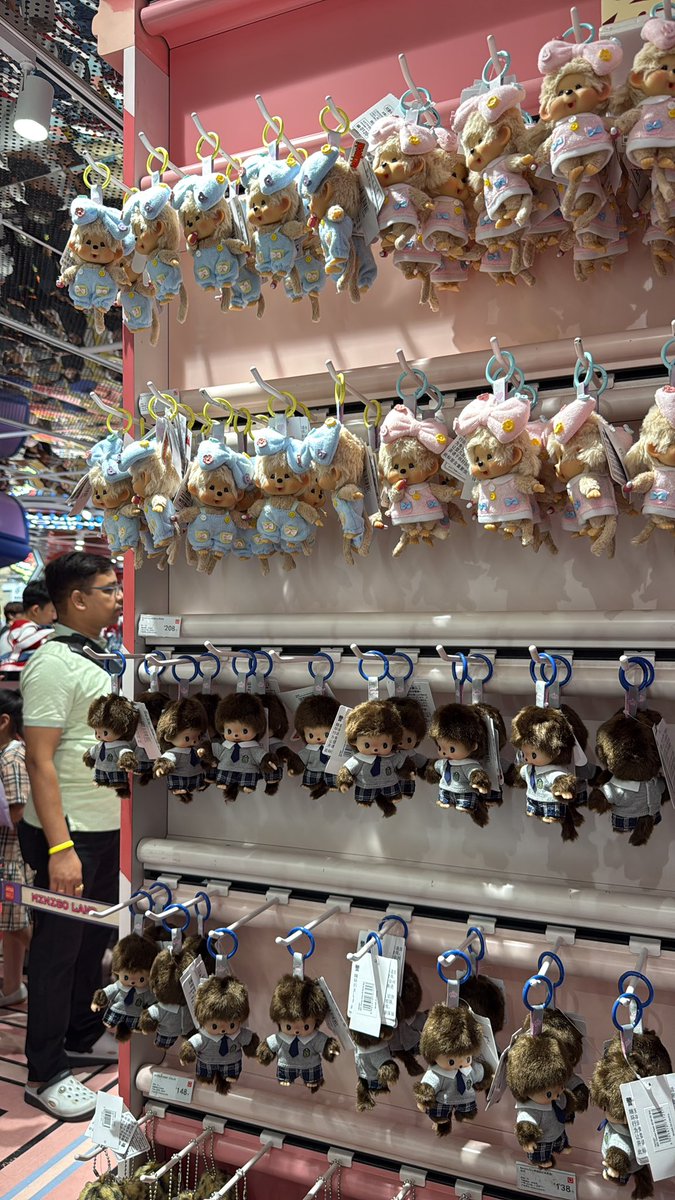 winniedapoo0h's tweet photo. hai all, ada yg minat jastip chiikawa / monchhichi? https://t.co/fPgukSf743