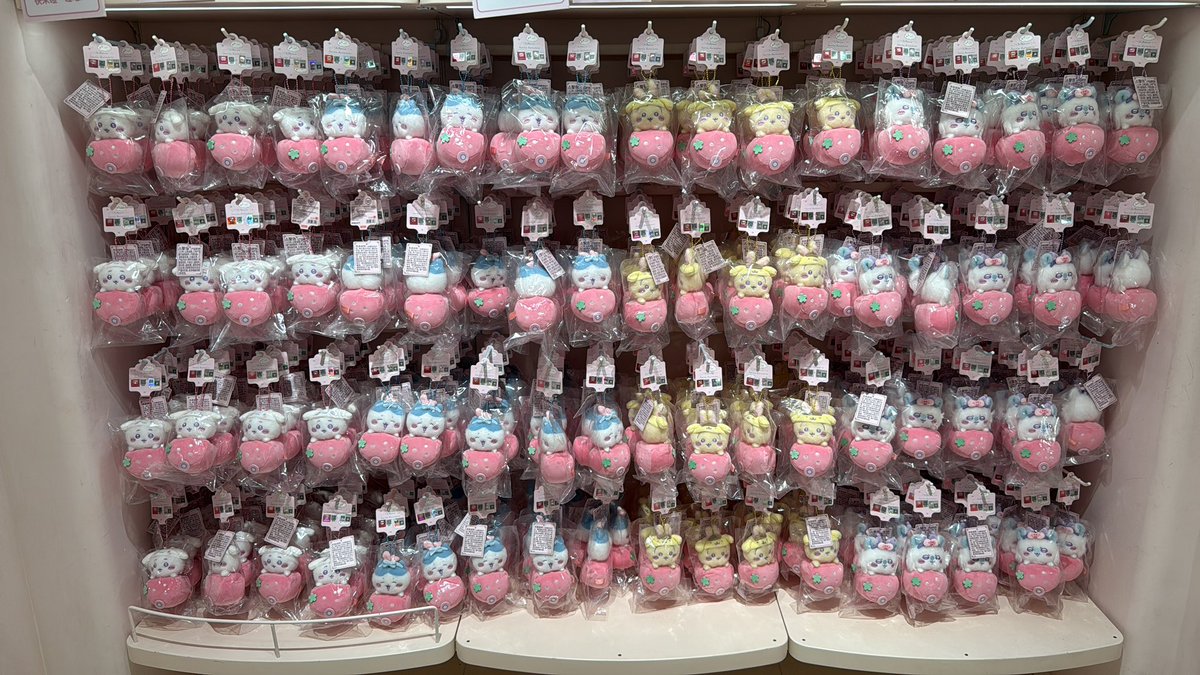 winniedapoo0h's tweet photo. hai all, ada yg minat jastip chiikawa / monchhichi? https://t.co/fPgukSf743