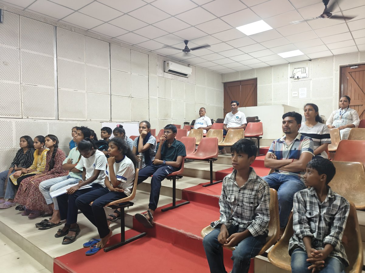 DSCDharampur's tweet photo. Promoting awareness through knowledge and participation!
An Open House Quiz on Yoga was organized at @DSCDharampur  a unit of @ncsmgoi, @MinOfCultureGoI on the occasion of International Day of Yoga 2026.

(1/2) https://t.co/FfnHRmKChx
