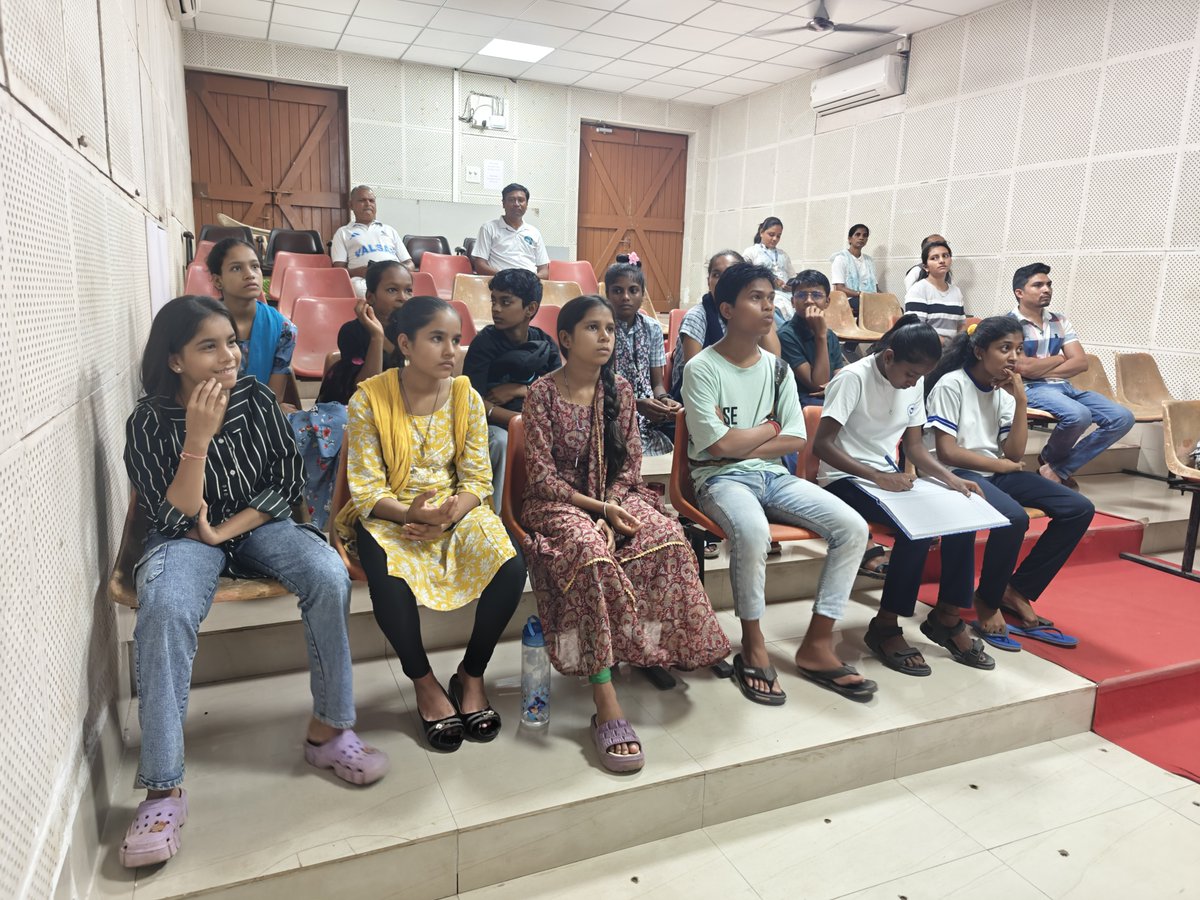 DSCDharampur's tweet photo. Promoting awareness through knowledge and participation!
An Open House Quiz on Yoga was organized at @DSCDharampur  a unit of @ncsmgoi, @MinOfCultureGoI on the occasion of International Day of Yoga 2026.

(1/2) https://t.co/FfnHRmKChx
