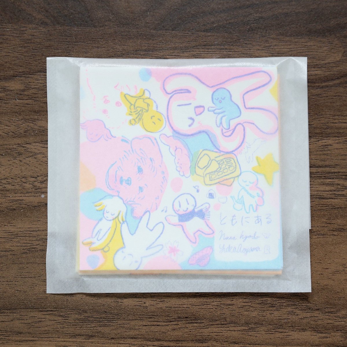 10blue29's tweet photo. 【#zineフェス旅と食 お品書き】

6/27(土)。ZINEフェス初出展！ひょうどうななさんと出展いたします。ブースは【E-17】、入口入って左側です！クッキーの本と2人で制作したメッセージカード「ともにある」を販売いたします。よろしくお願いいたします！

#zinefest 
#zineフェス https://t.co/JMZjg8r9xb