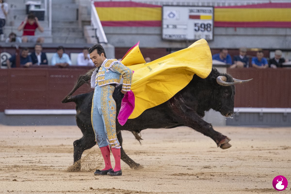 LSOlmedo's tweet photo. LAS VENTAS | 20/06/2026

'Madrid: Cristian Pérez, @cristianpl49, entre la gloria y el hule'

La tarde según Carlos Palacio en @cultorocom 

✍️https://t.co/XwNFblsHZZ

📷@LSOlmedo. Fotogalería completa:

https://t.co/YbXVPEYLpN https://t.co/6lQ58aSVZU
