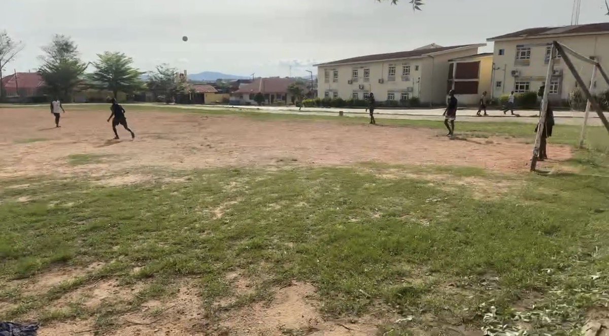 Bhheennyy's tweet photo. Odosida ball  >>>> Niepa ball for Unimed 🤭 https://t.co/gJgTI3oiR0