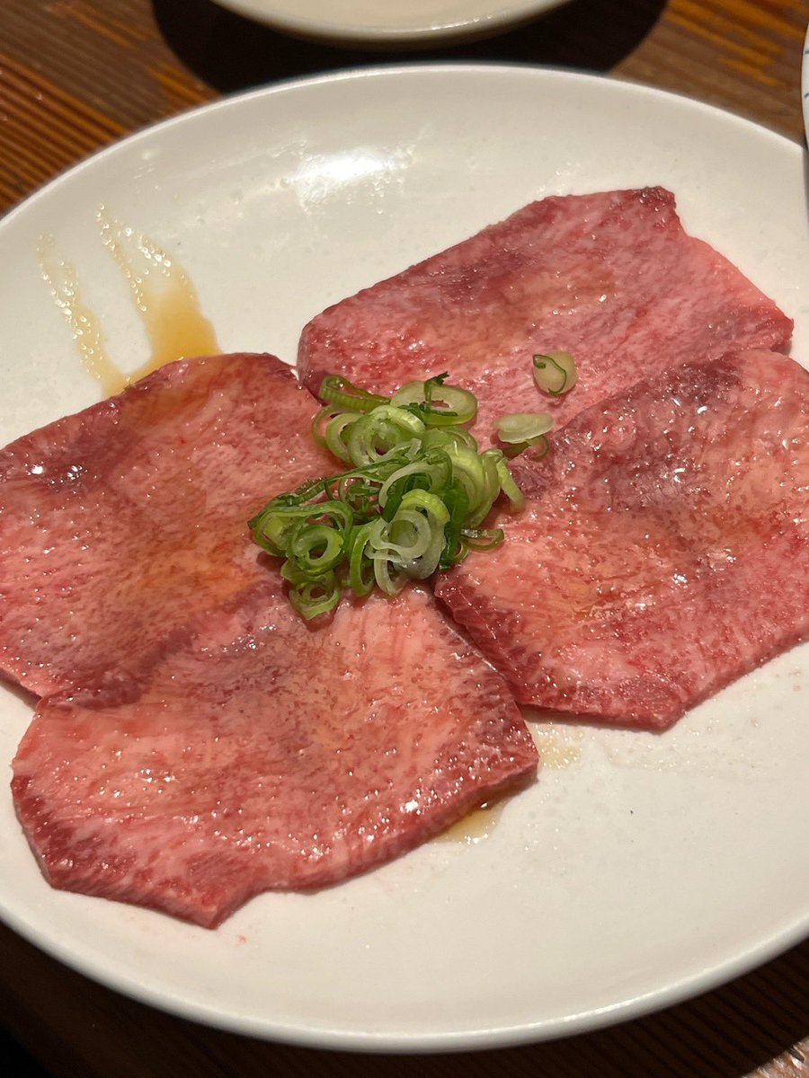 nyapi_genshin's tweet photo. 焼肉食べきた美味い☺️ https://t.co/EaFQQj0iZp