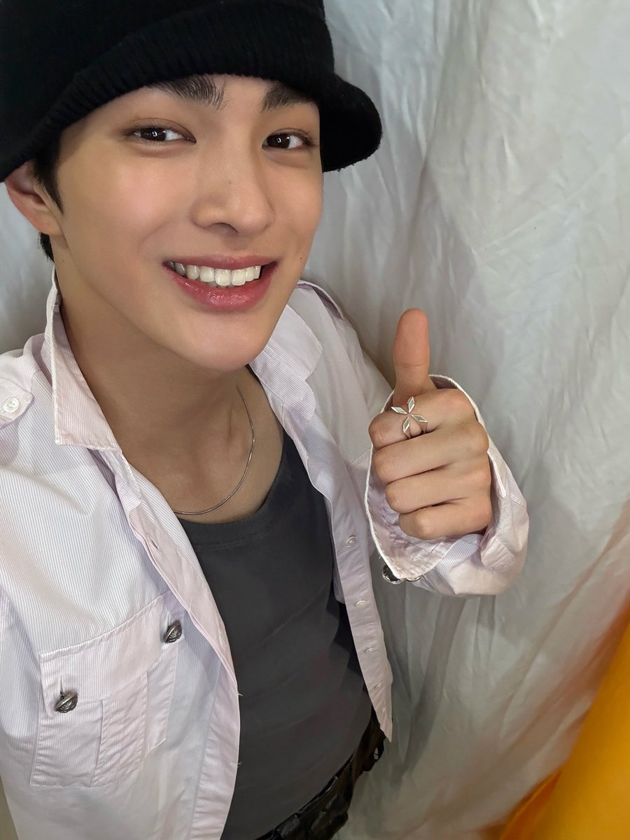 keonho pics tweet media