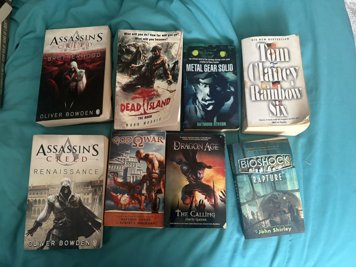 WatsonRPGs's tweet photo. Had a period years ago when I would buy gaming related books. Definitely a couple missing still but this is most of them!

They’ve been in storage for a long time so are dirty and creased but it’s nice to look back on these https://t.co/1uzUtEWxpC
