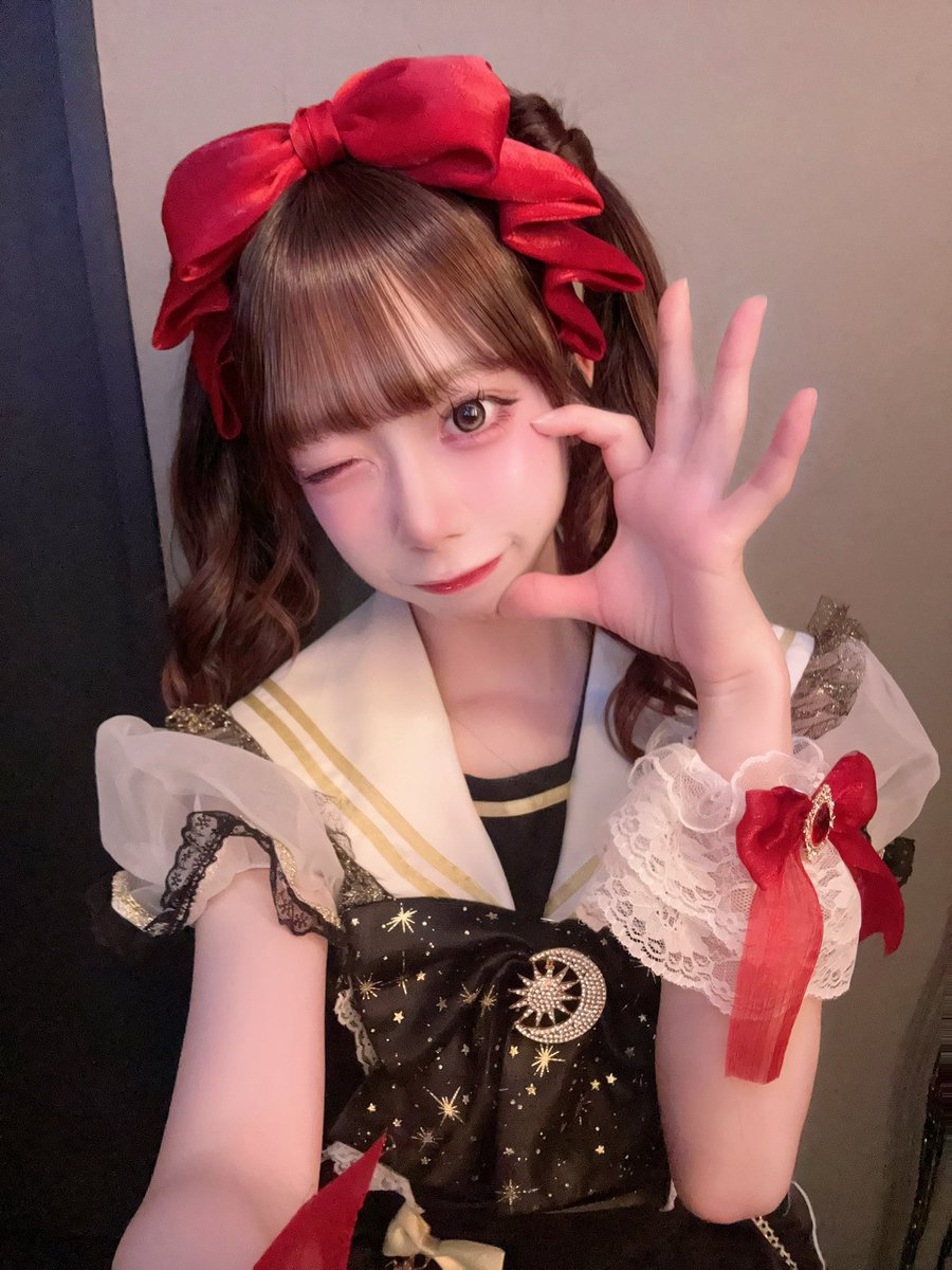 nemui__2525v's tweet photo. おきゅいん🍓♥️18-23います！
ストロベリームーンイベント最終日です❣️
いちごシャンメリー🍓のみたーーーい🤤

 #コンカフェ  #コンカフェ嬢  #自撮り界隈 #いいね返し https://t.co/bKNq9c1wWJ