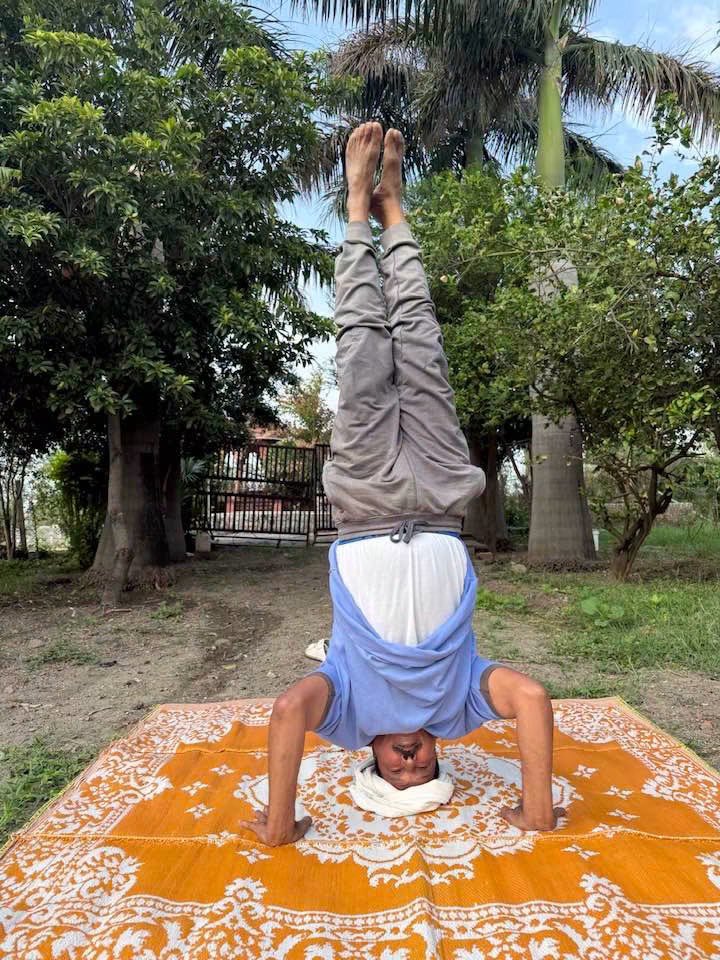 RSMeenaIPS's tweet photo. अंतरराष्ट्रीय योग दिवस के अवसर पर मेरे द्वारा किये जाने वाले नियमित आसन। https://t.co/bTv30s2axu