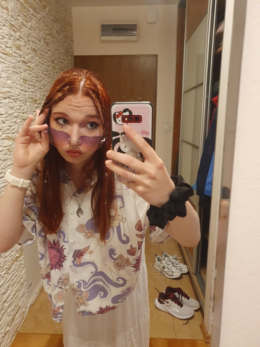 muffin_caat's tweet photo. Mootsiki nwm czy mnie jeszcze pamiętacie ale żyje i mam się dobrze! Trymajcie fit checka z wczoraj https://t.co/XEv6w5Hlfx