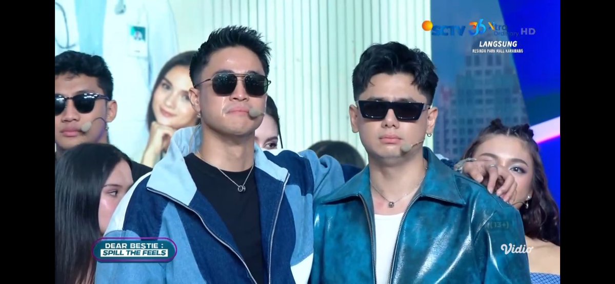 chipudennn's tweet photo. Dua anak introvert yg disatuin, pas pisah jd sedih bgtt huhu Yesa Rayn gue harap kalian ttp temenan sampai kapanpunnn ya🫂 double date bs kaliiii😌🙏🏻

MEREKA NORMAL GUYS!! https://t.co/gbUJW1irmq