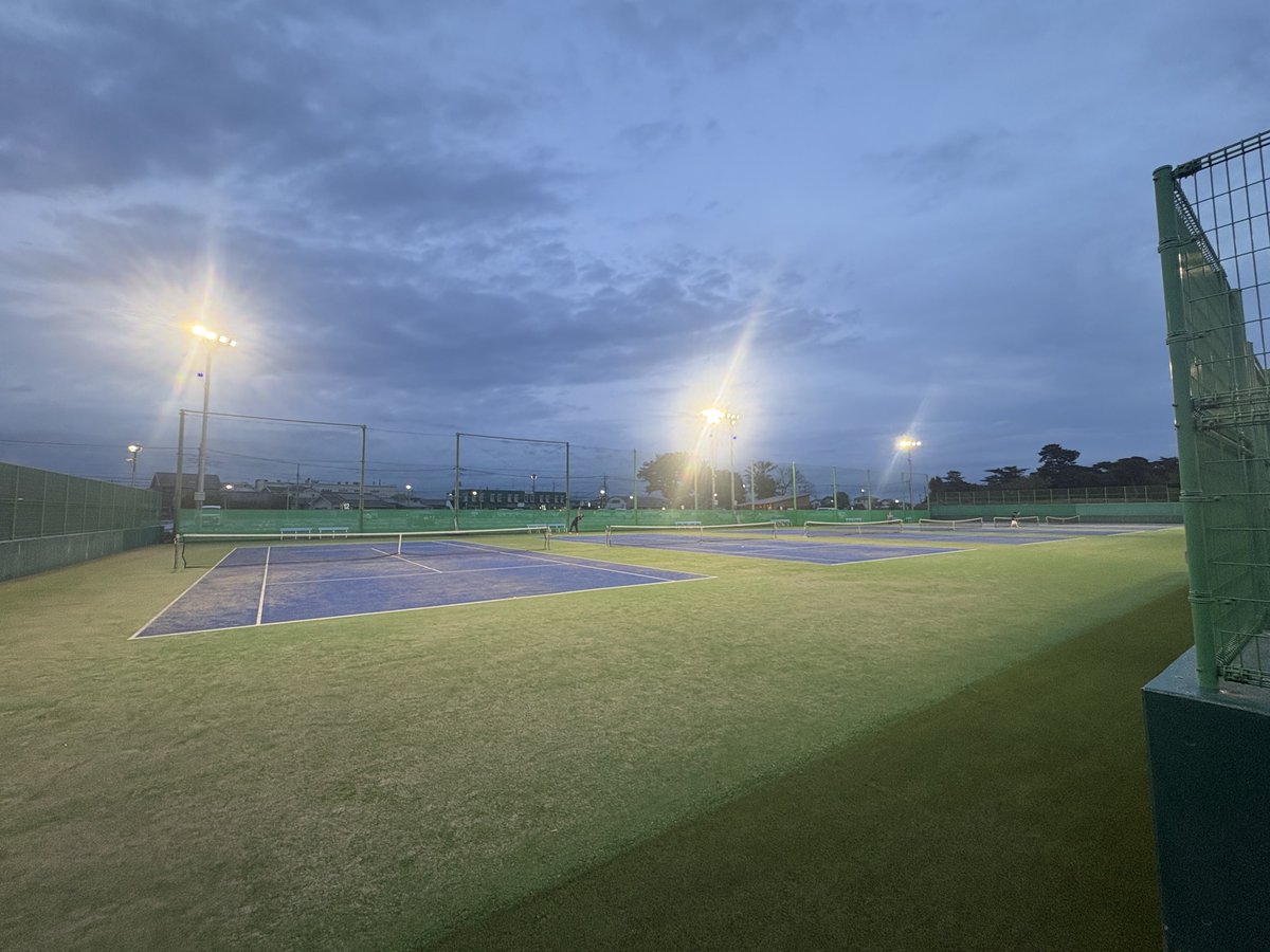 Ryo_VAB_F's tweet photo. 数年ぶりのテニス🎾 https://t.co/BqFpnOoXvi