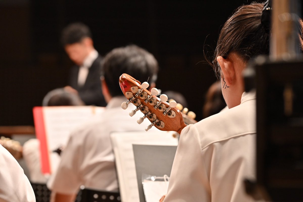 2ndRumo's tweet photo. 〜〜感謝〜〜
創部60周年
龍谷大学マンドリンオーケストラOB OG会 弦友会 第3回演奏会　終演

足元の悪い中満員御礼、最高の一日を皆様と過ごせたことに心より御礼申し上げます

総勢130名でコールと笑顔が炸裂のthe龍大打ち上げ＼(^o^)／
また会う日まで、ごきげんよう🍻 https://t.co/UgXLPbc4Th