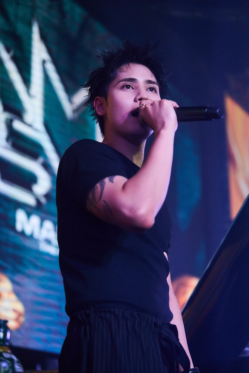 ma55iveofficial's tweet photo. 「MA55IVE UNION at 日本武道館」
AFTER PARTY

Stage Photo📸
#神谷健太 

┈┈┈
MA55IVE THE RAMPAGE 
3rd LIVE TOUR 2026 "M5V" 
〜DEPARTURE〜
OFFICIAL FC先行抽選予約受付は
本日23:00まで⚠️
https://t.co/lTm6VLxMdU
┈┈┈

#MA55IVE #THERAMPAGE
#ましぶ帝国 https://t.co/0DV5hWHF6l