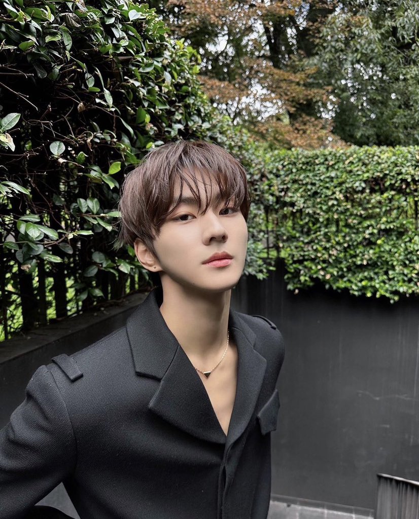 cmrneJW's tweet photo. ss24정원 ♥ 나
정원이 오늘도 화이팅!!! ♥

#PRADAxENHYPEN
#ENHYPENonPradaSS27 https://t.co/AfoDGjOvFm