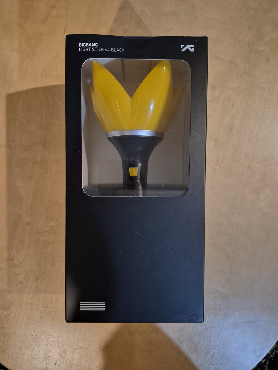 Soidit2132's tweet photo. แท่งไฟ Bigbang v.4 ของแท้  ใหม่ยังไม่แกะ พร้อมส่ง

1,590฿ รวมส่ง

สนใจ dm ได้ค่า

#BIGBANG_IS_BACK
#ตลาดนัดบิ๊กแบง #ตลาดนัดวีไอพี #ตลาดนัดbigbang #ตลาดนัดvip https://t.co/vNMz69mOxj