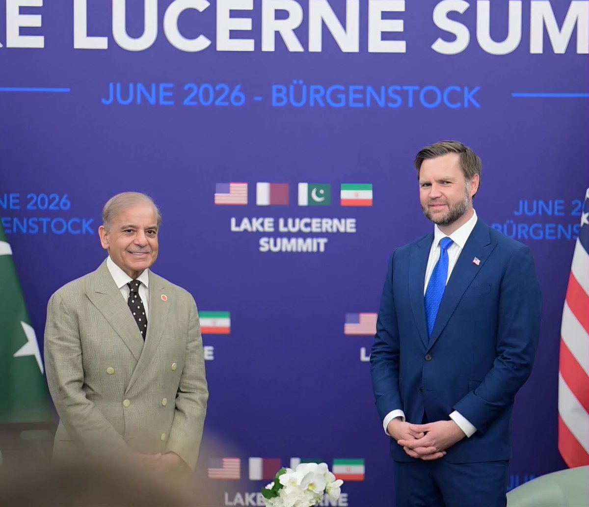 pmln_org's tweet photo. Prime Minister Muhammad Shehbaz Sharif meets U.S. Vice President J.D. Vance on the sidelines of the High-Level Talks in Burgenstock, Switzerland, focused on the implementation of the Islamabad Memorandum of Understanding.

#PakistanForPeace https://t.co/ooqfBCcxZr
