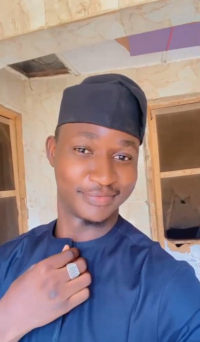 AQclone's tweet photo. Alhamdulillah 
2021😂.                         2026😉 https://t.co/m4E4iGqPVv