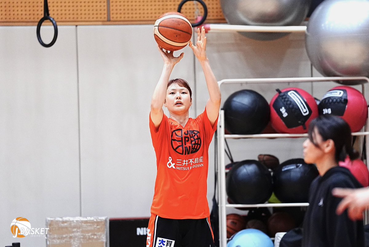jbasket_jp tweet picture