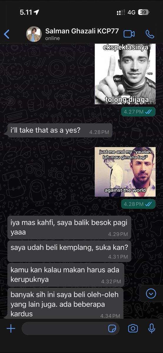 myminikeon's tweet photo. kalau kahfi lagi ditinggal salman keluar kota #hyeonkeon https://t.co/vs752hshMI
