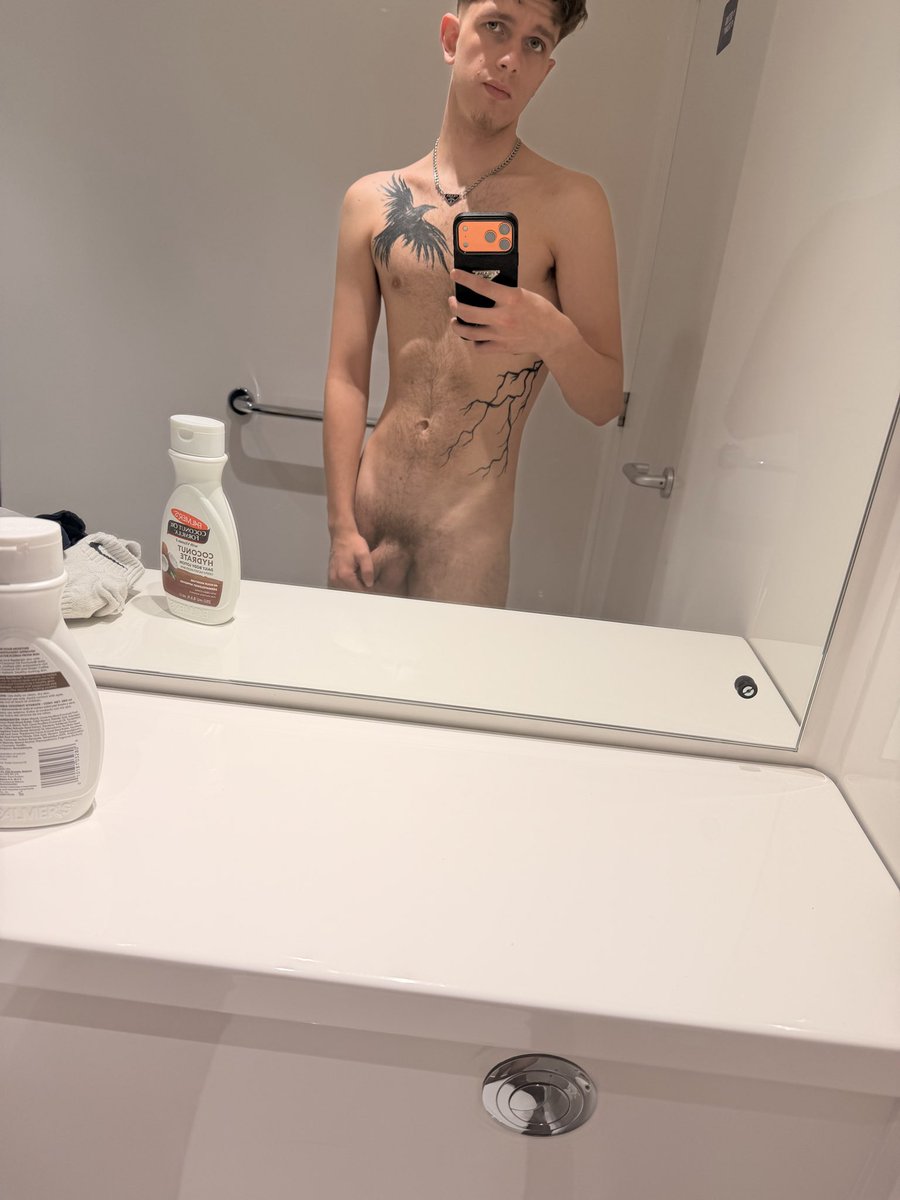 devonbidds's tweet photo. long day ahead 😜 https://t.co/J8XRQzwPXT
