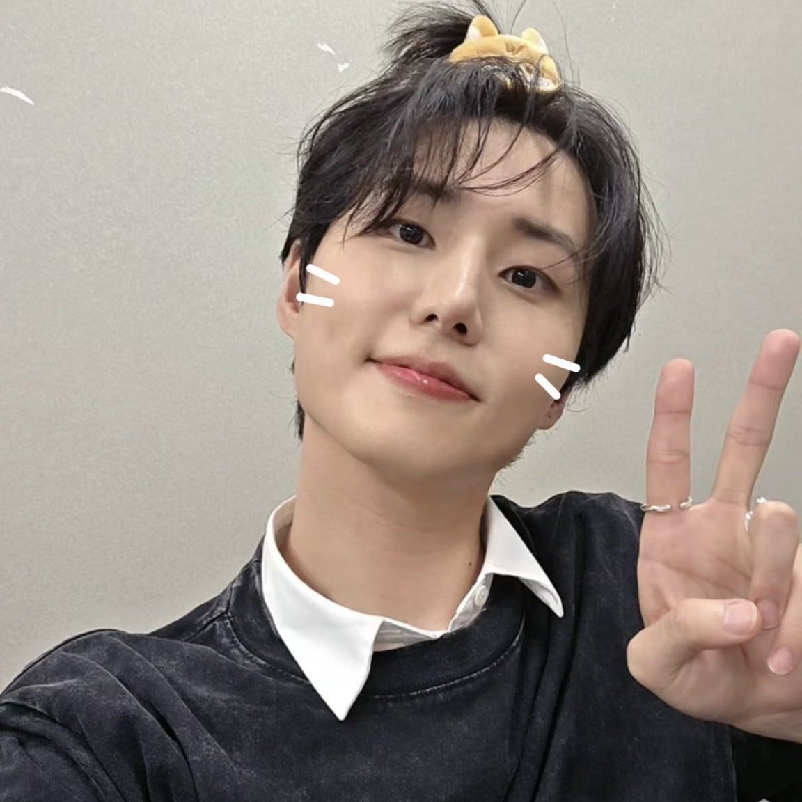 younggi93's tweet photo. # NewProfile
너무 예뻐서 또 바꿨어요..🩷 https://t.co/Cl2X8e56K8
