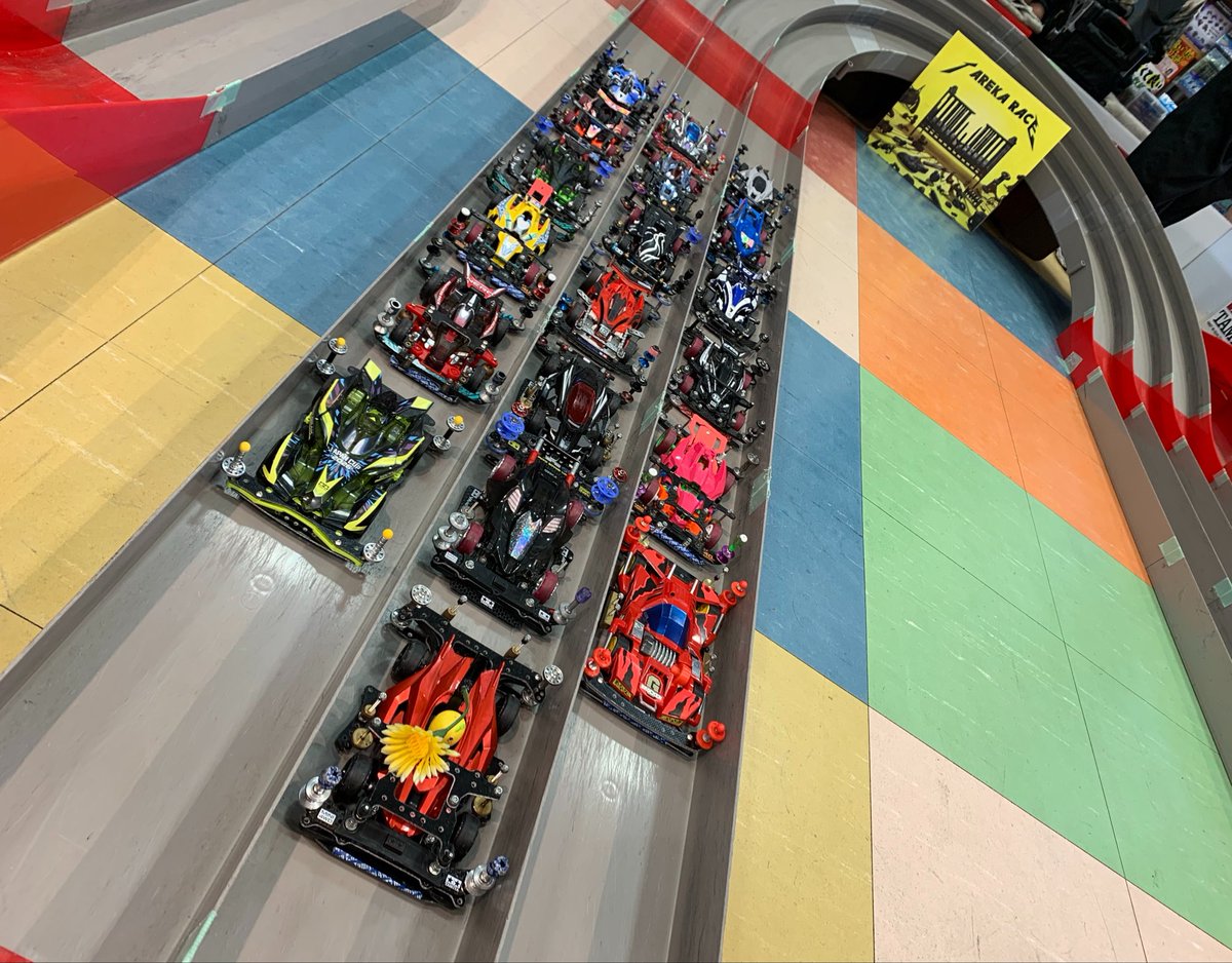 kidswalkerS's tweet photo. 今週のミニ四駆フリー走行会！

TAREKAレギュ限定レース

優勝 カズキ選手！

2位 masa選手！

3位 かなと選手！

4位 フジ選手！

5位 のぶ選手！

6位 レイヴン選手！

おめでとうございます！
ご参加ありがとうございました！
お父さんいつもお疲れ様！👨🏻

#TAREKAレース最高 https://t.co/pVTpuXU9HR