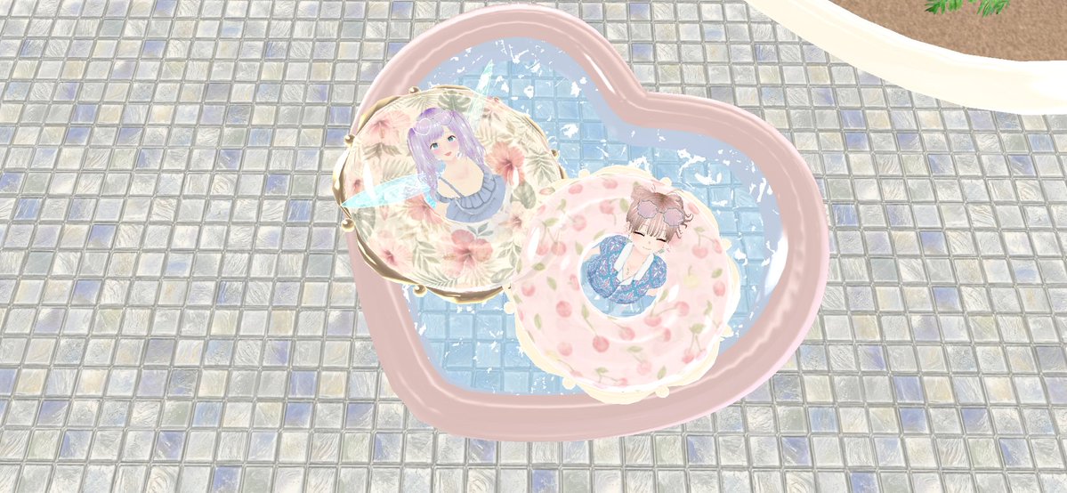 suisuiparadise's tweet photo. 欲しかったサングラス、まひたんと形違いのおそろにきーめたっ♡ウキ輪もウキウキしながら買って(ウキワだけに♡)プールで遊んだよ♡可愛い写真いっぱい撮れた
#cluster https://t.co/PBVSFmd65D