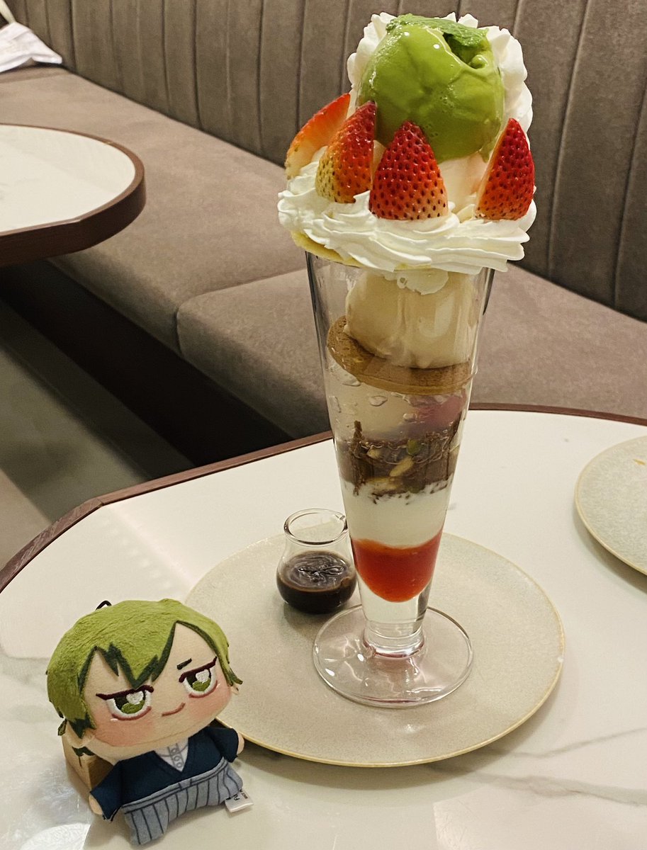 popopoteto_juju's tweet photo. なおや概念パフェ🍨
なおや、美味しいね https://t.co/7C2y9SzxKo