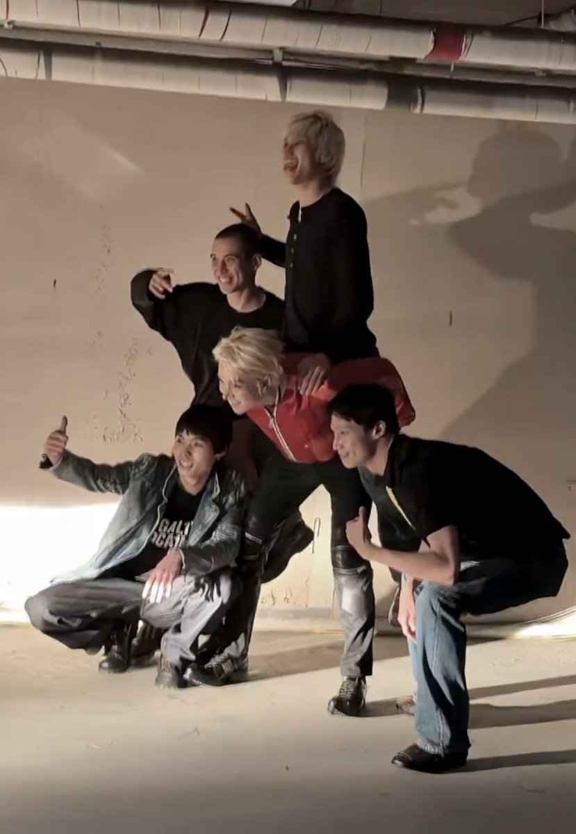 마르 #RideOrDie tweet media