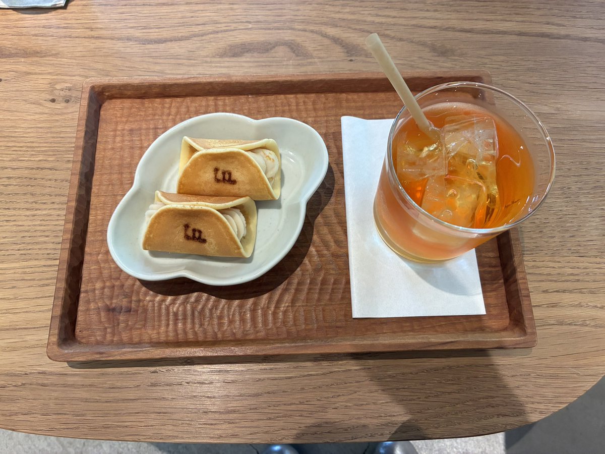 yasuchi23's tweet photo. 今日は久々にtubara cafeに行って来ました😊 
生つばらはプレーンバニラとオレンジ、本当に美味しい〜🍊母はイチゴのかき氷食べてました🍓あまりの美味しさに2人とも無言でパクパク…😋　#ツバラカフェ https://t.co/PrkW6j91qw