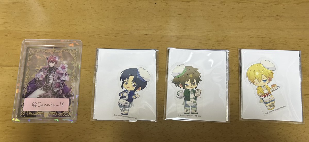 Sawako_16's tweet photo. 【交換】アイナナ  アニカフェ IDOLiSH7 HAPPY KiTCHEN TiME

・ステッカー
譲)A一織  B大和、ナギ
求)A陸　B三月

・アクリルカード
譲)三月…記念日2019  陸…記念日2020
求)三月…We're_IDOL/ARTIST  
陸…WRITE THE NEXT STEP WITH YOU
(添付画像の3-4枚目の赤丸で囲ったカード)

以下に続きます。 https://t.co/MOROcXIXDc