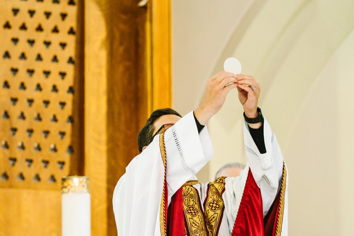 ShaneSchaetzel's tweet photo. It’s Sunday. Go to Mass. https://t.co/Qhw6ydZ7Gm