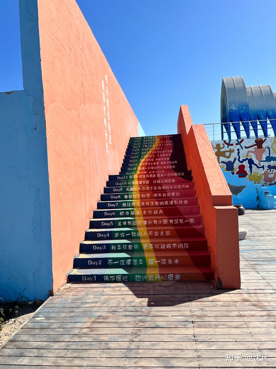mishka_zloi's tweet photo. Got a surprise from the neighbor’s kid today—fresh homemade cookies! Small acts of kindness make our block feel like home. https://t.co/PjKAcm4Ek5