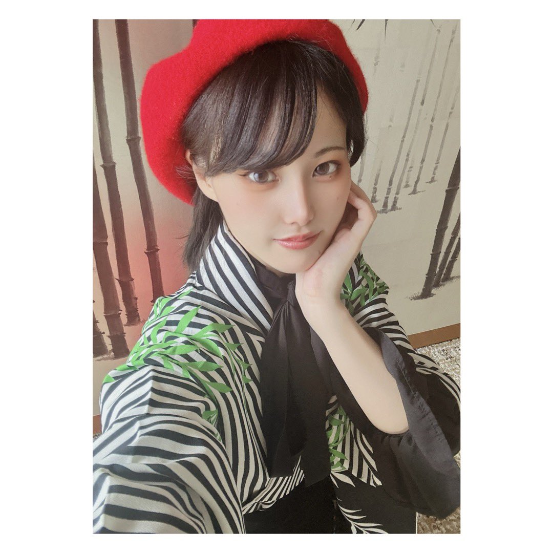 chii__spring__'s tweet photo. サークルの後輩ちゃんのご実家にて、お菓子とおめかし衣装持ち寄りのアフタヌーンティーパーティーにご招待いただきました🫖

1着目はみつさんにお借りした浴衣を和洋折衷アレンジ👘　2着目は箪笥の肥やしになっていたフリフリワンピース🤍

#おめかし持ち寄りアフヌン会2 https://t.co/g1roUNpINL