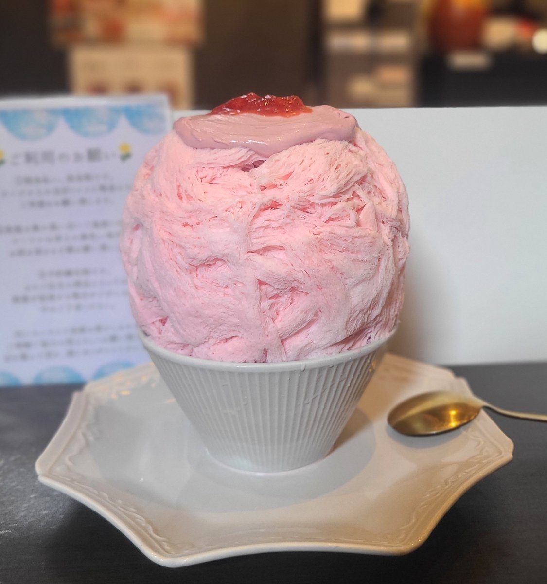 maringoK27's tweet photo. 学生時代のお友達とランチ＆🍧💓
人生の話ができるのすごく有難いし、この年齢になると体に何かしら見つかったりもしてヒヤヒヤしたけど、お互い命にかかわる病気じゃなくて本当に良かった😢✨
これからも元気でいようね🥰 https://t.co/BhvbAmxU57
