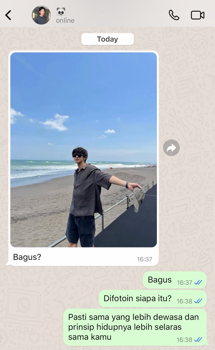chasteloved's tweet photo. Gen Z ketemu yang lebih tua bukannya dihormatin malah dipacarin (chantony ver) https://t.co/y0xRLCuiqS